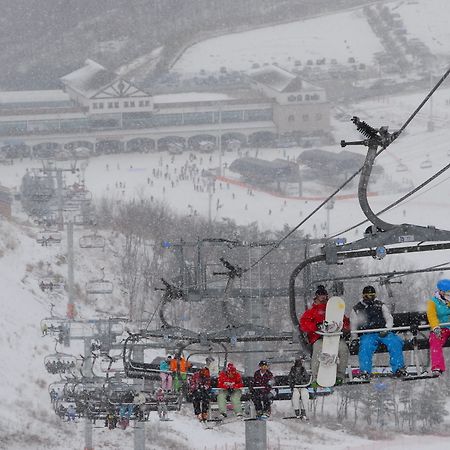 Eden Valley Resort Yangsan Bagian luar foto